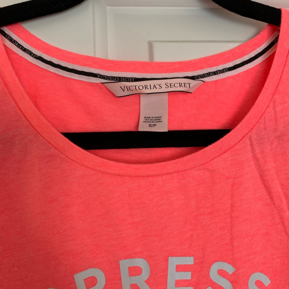 Victoria Secret Espresso Yourself Muscle Tank - Picture 3 of 5